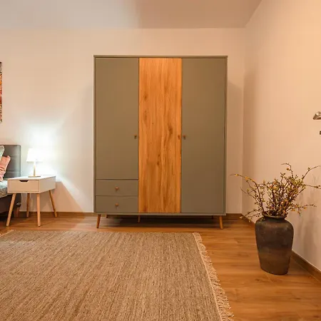 Apartment Brasha *